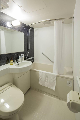 Bathroom 3, Hotel Grand View Fukuoka Kuko, Fukuoka