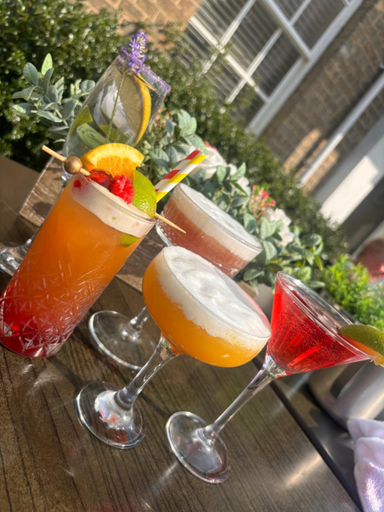 Food & Drinks 5, Slepe Hall Hotel, Cambridgeshire