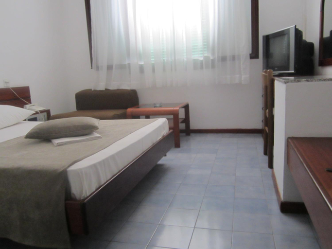 Bedroom 3, Hotel Zenit Neum, Herzegovina-Neretva