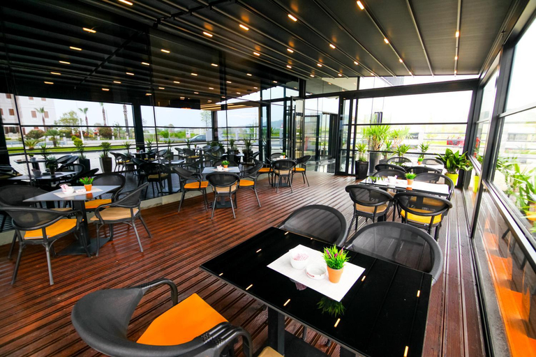 Food & Drinks 5, N Hotel BY NOSHI, Tiranës