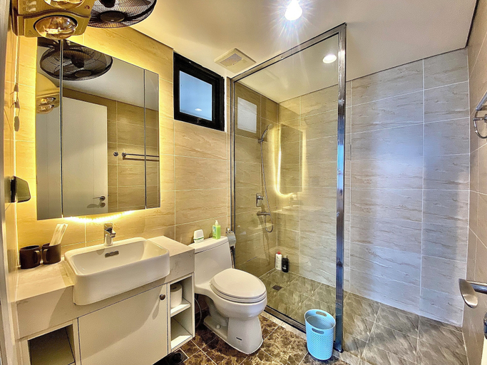 Bathroom 5, Vinhome D'capitale Service Apartment - Mikage Housing, Cầu Giấy