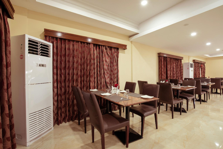 Food & Drinks 5, Vinayaga by Poppys Rameshwaram, Ramanathapuram