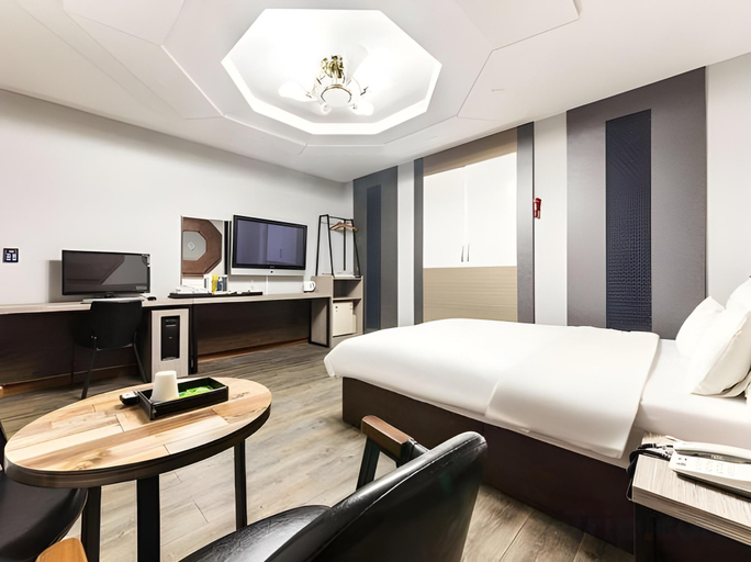 Bedroom 3, Hotel No.1, Suwon