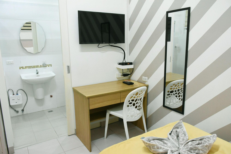 Bathroom 4, Alicia Residences, Cebu City