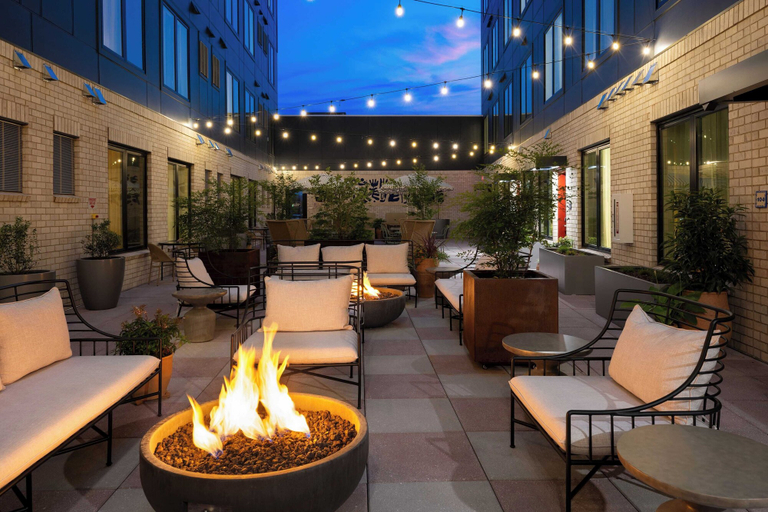 Interior 5, The Gilmore Hotel 3 Private Suites Walkable, Davidson