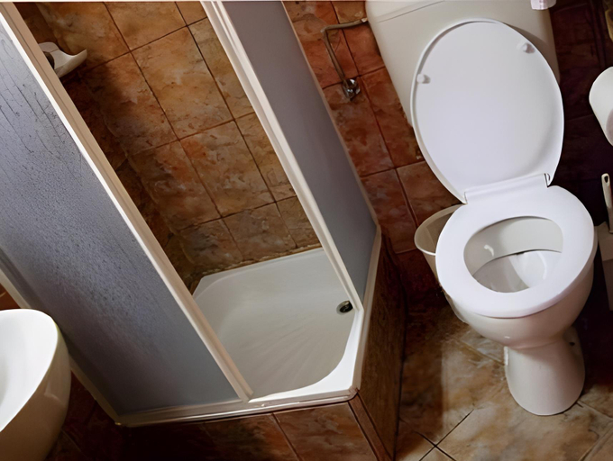 Bathroom 2, Hotel Turist, Mangalia