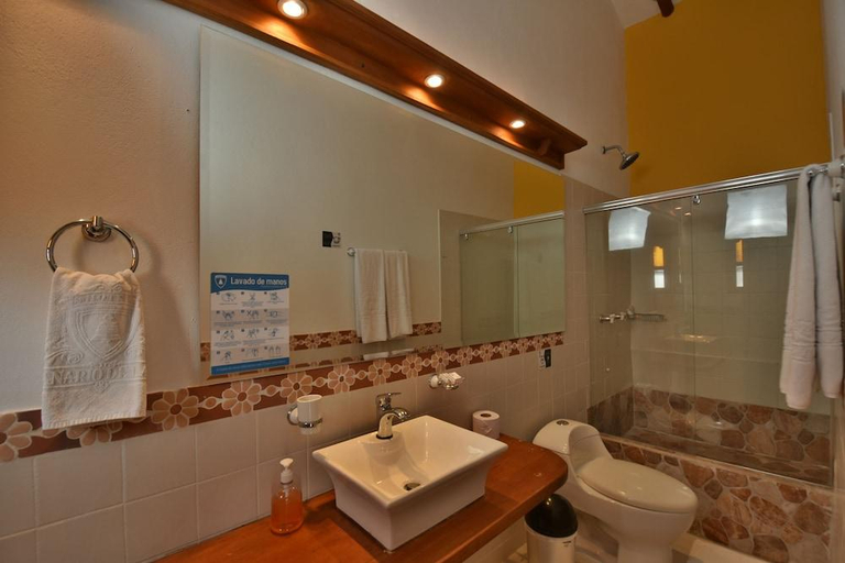 Bathroom 3, Hotel Jardines de la Villa, Villa de Leyva