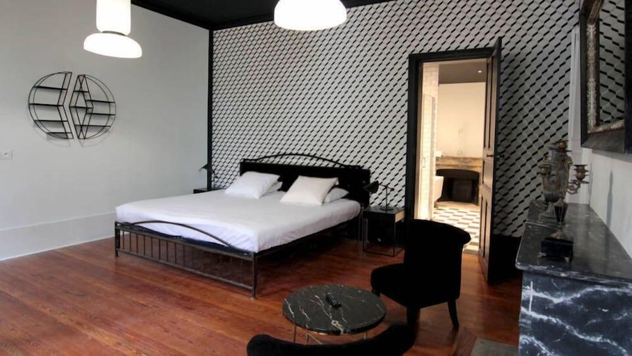 Bedroom 3, Manoir le Roure, Drôme