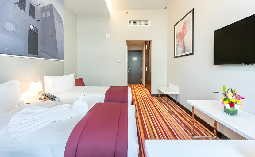 Bedroom 2, Gravity Hotel, Abu Dhabi City
