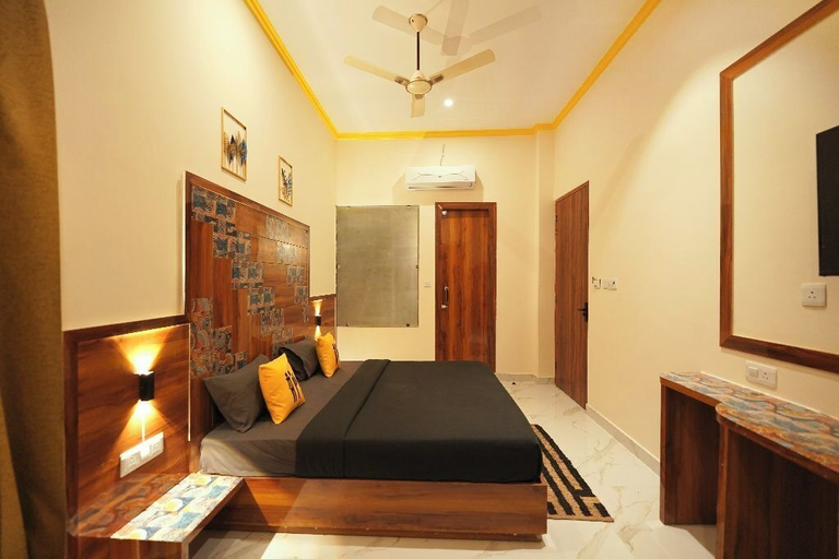Bedroom 4, The Hosteller Rishikesh, Upper Tapovan, Garhwal