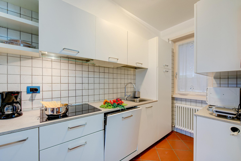 Room 4, Casa Karin in Riva del Garda, Trento