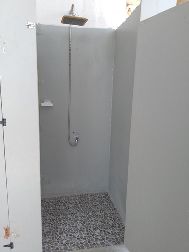 Bathroom 3, Oslob Angler's Hub & Resort, Oslob