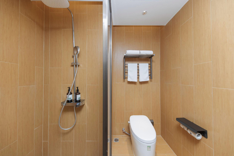 Bathroom 3, Ji Hotel Ningbo Cixi Guanhaiwei Town, Ningbo