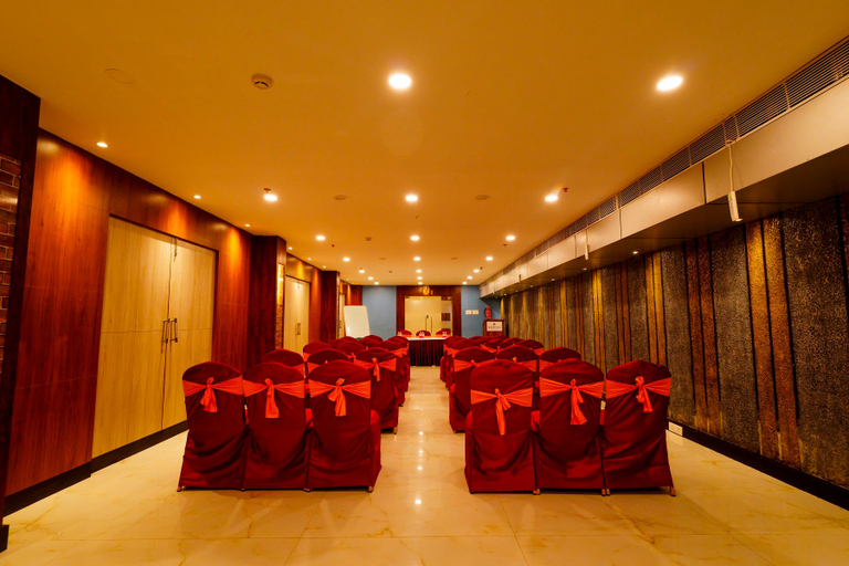 Others 3, Koshal Hotels, Puri
