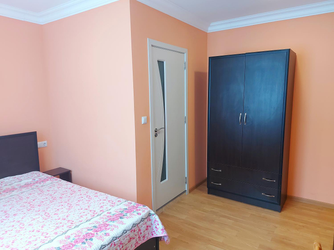 Bedroom 1, California Gonio, Batumi