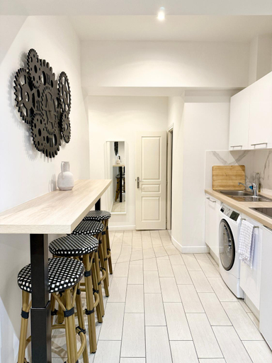 Others 5, Appartements Au Coeur du Marais, Paris