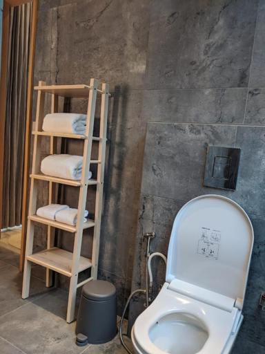 Bathroom 4, Tatva Hills, Almora