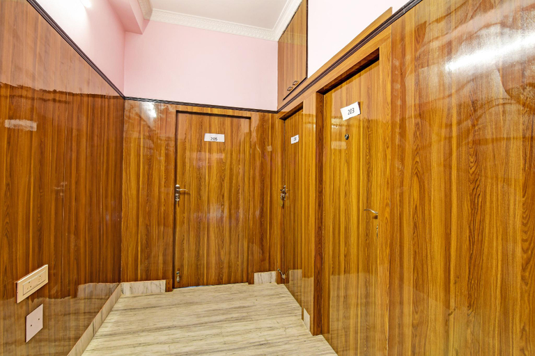 Others 2, Hotel O Ananta Guest House, Kolkata