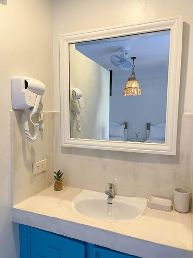 Bathroom 2, Caleo Boracay Island , Malay