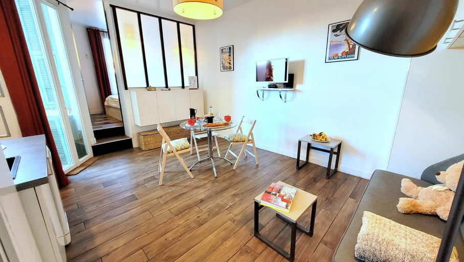 Others 3, Ze Perfect Place - Antiquaire - Le Port - Harbor , Alpes-Maritimes
