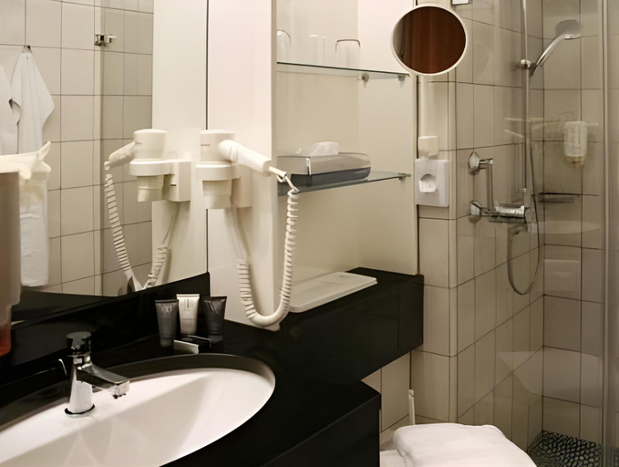 Bathroom 3, Inselhotel Konig, Aurich
