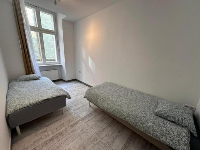 Bedroom 2, Apartament Golebia Plus, Poznań City