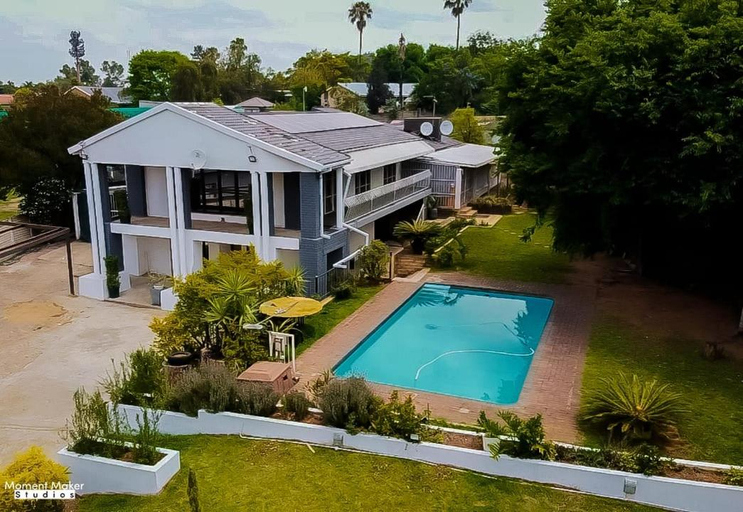 Others 3, Falcon Lodge, Amajuba