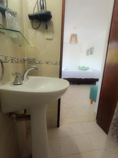 Bathroom 3, Blanc Hotel Boutique, Capital