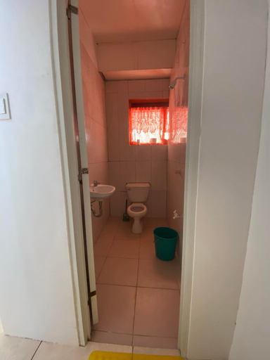 Bathroom, BUBBLY SEAVIEW BEACH RESORT, Danao City