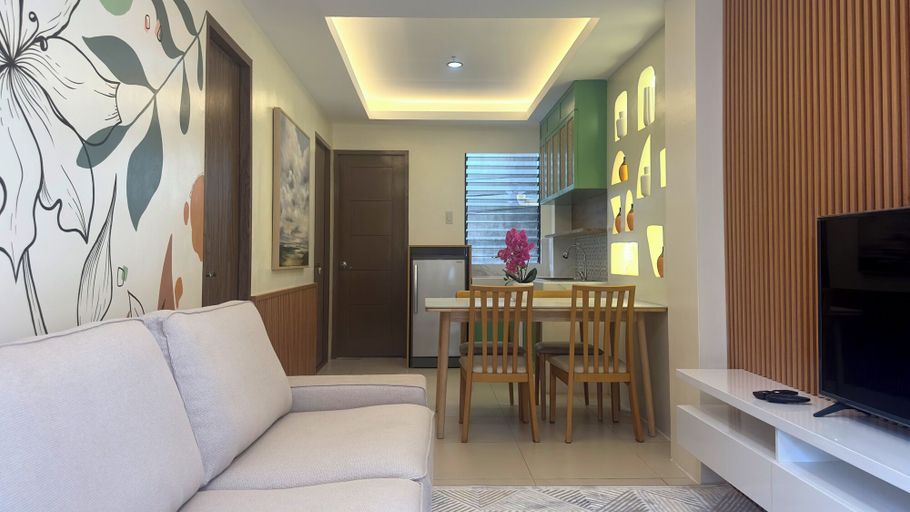 Others 5, Maple Residences, Talisay City