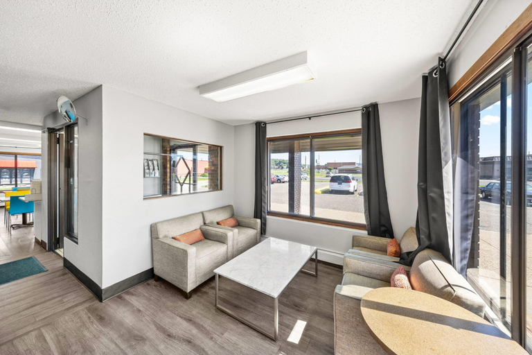 Public Area 3, Days Inn by Wyndham Winona, Winona