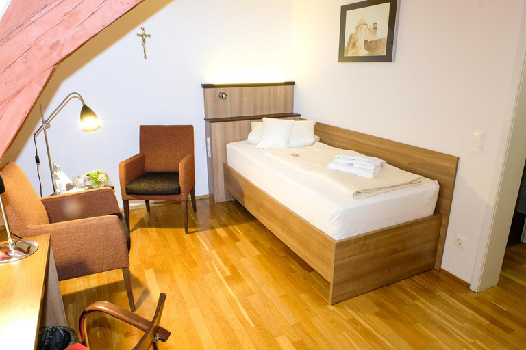 Bedroom, Kloster Schontal, Hohenlohekreis