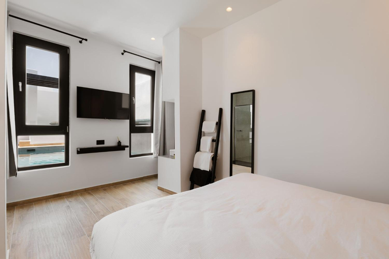 Bedroom 3, Laguna Suites in Mazera Mykonos, South Aegean