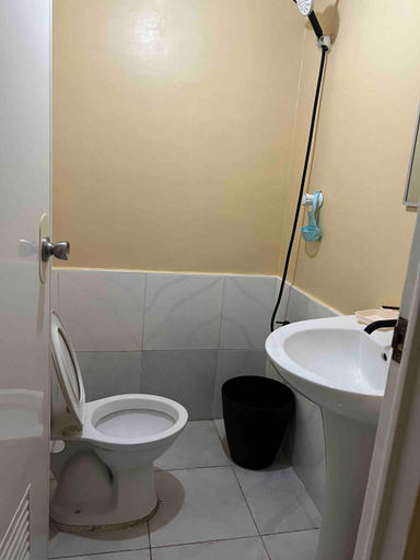 Bathroom 3, Garden Cabana, Santa Fe