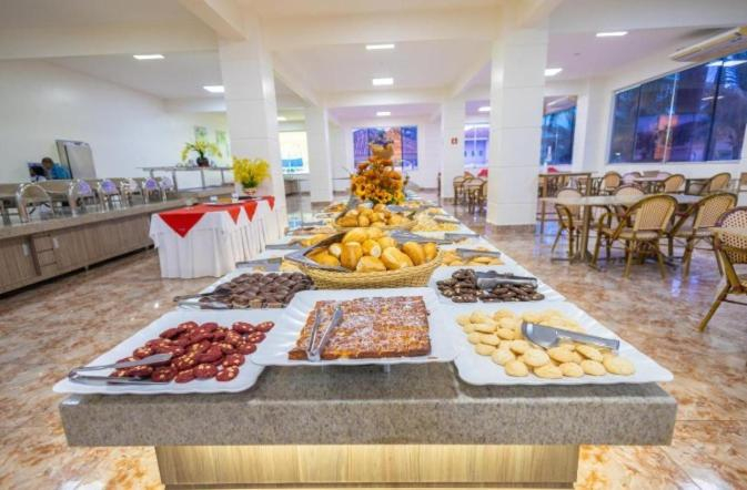 Food & Drinks, Lacqua DiRoma III ---com Piscinas 24h -- DESTINOS COMBINADOS TURISMO, Caldas Novas