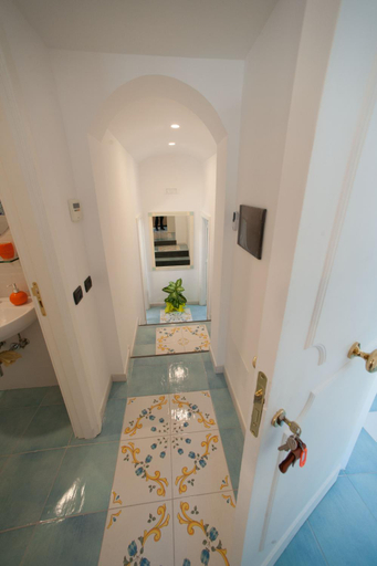 Others 3, Palazzo Della Monica, Salerno