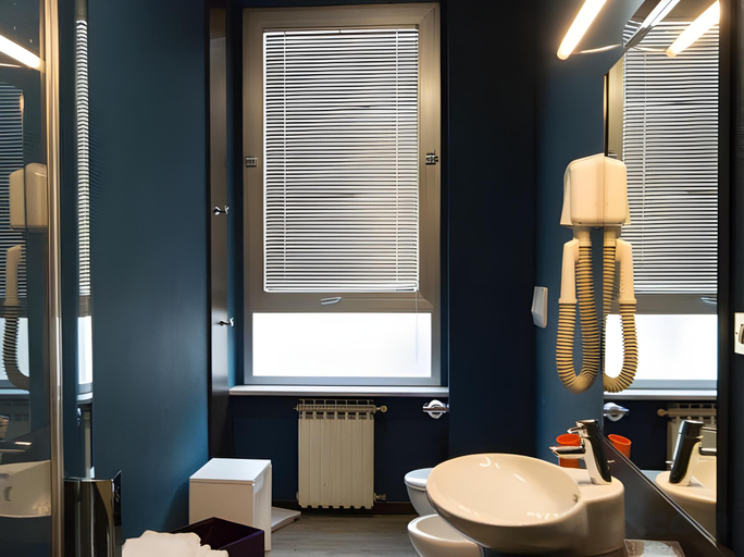 Bathroom 4, Residence Star, Torino