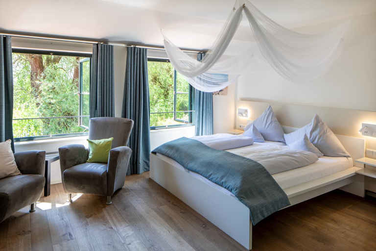 Bedroom 2, NAKUK Landhotel und Restaurant, Friesland