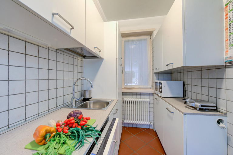 Room 5, Casa Karin in Riva del Garda, Trento
