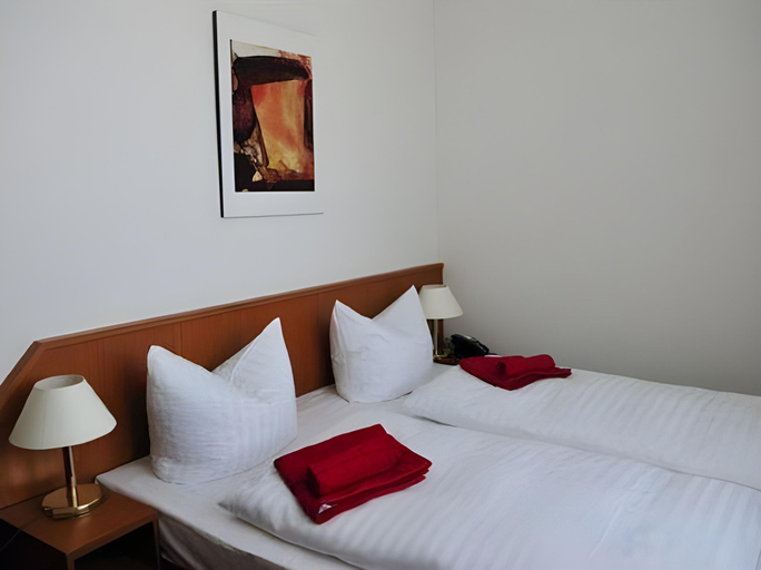Bedroom 3, Trip Inn Goethe Classic Hotel, Frankfurt am Main
