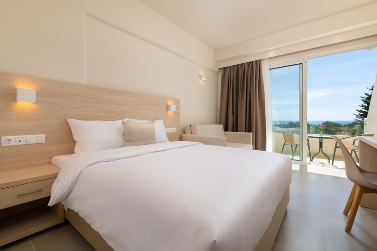 Bedroom 3, AFANDOU BAY SUITES HOTEL, South Aegean