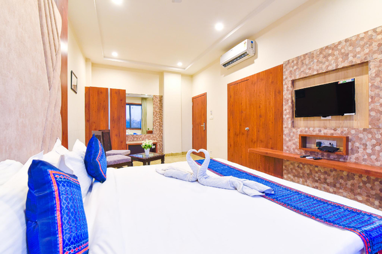 Bedroom 2, Hotel Remark, Udaipur