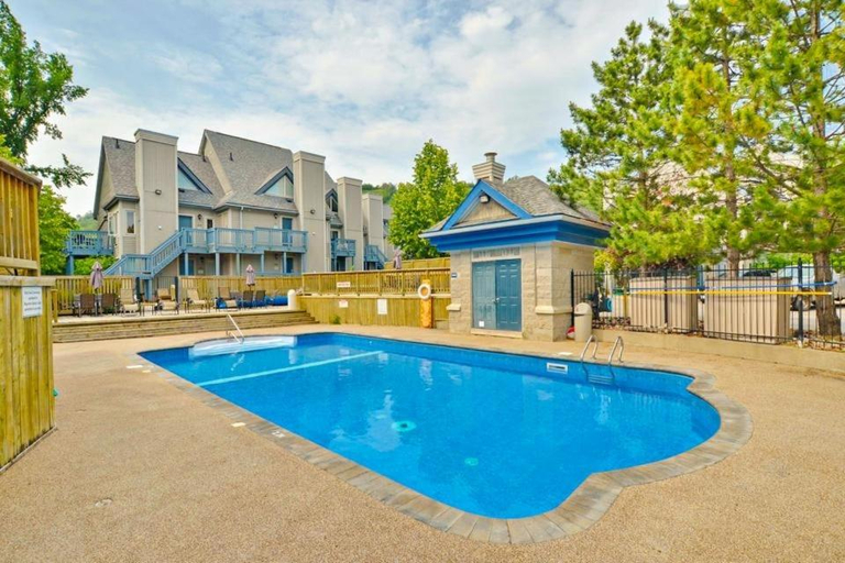Sport & Beauty, Condo 708 at North Creek Resort, Grey