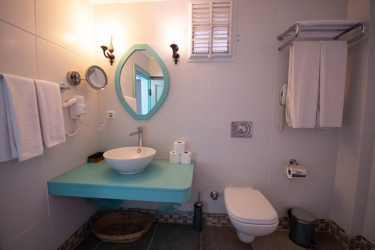 Bathroom 5, Maris Hotel, Marmaris