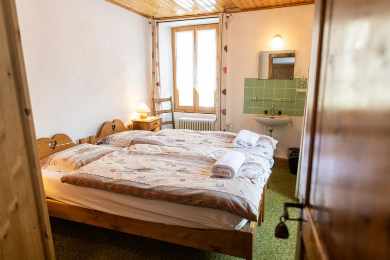 Bedroom 2, Aiguille de La Tza, Hérens