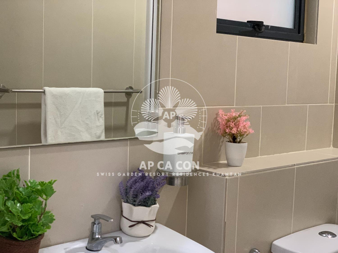 Bathroom 3, Swiss Garden Resort Residences Kuantan by AP CA CON, Kuantan
