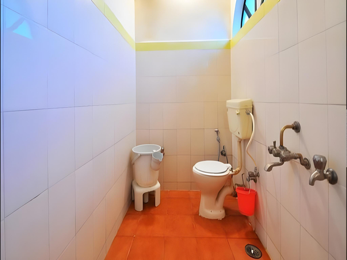 Bathroom, White Orchid Resort, Mysore