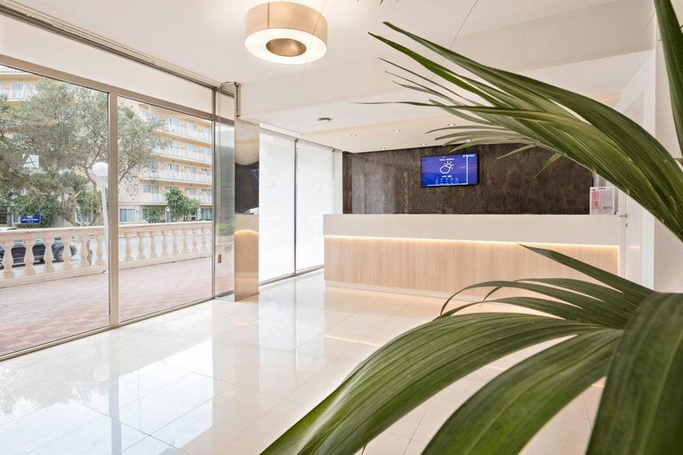 Public Area 2, azuLine Hotel Bahamas y Bahamas II, Baleares