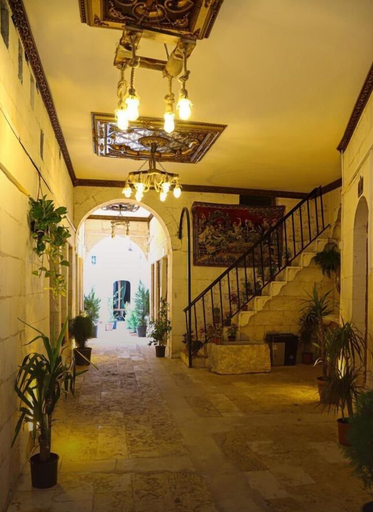 Others 5, Hızmalı Otel, Merkez