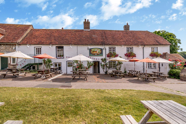 Others, Tiger Inn - Cub Rooms, East Sussex